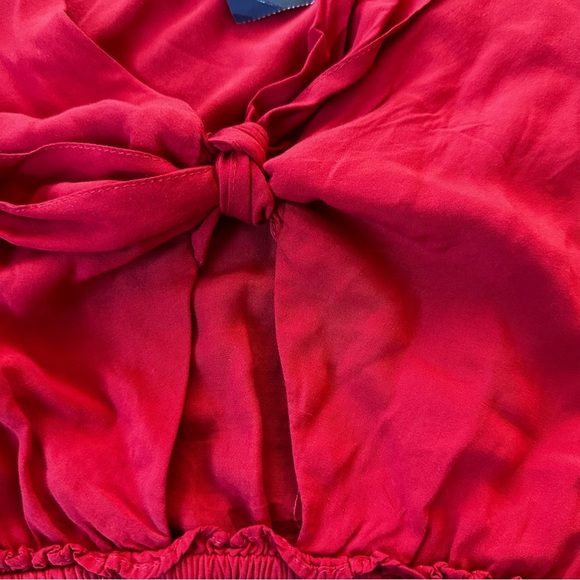 American Eagle Womens Red Front Bow Tie Bell Sleeve Romper XS Smocked Waist NWT - Picture 12 of 13